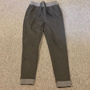 Grey UnderArmor Joggers, with Pockets rarely worn